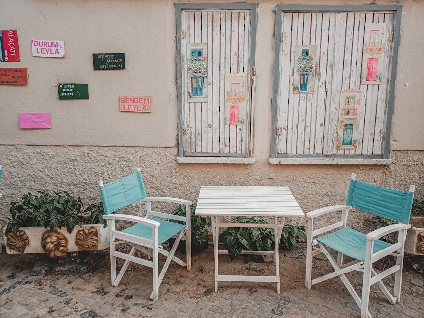 Krzesła składane – zastosowania i zalety